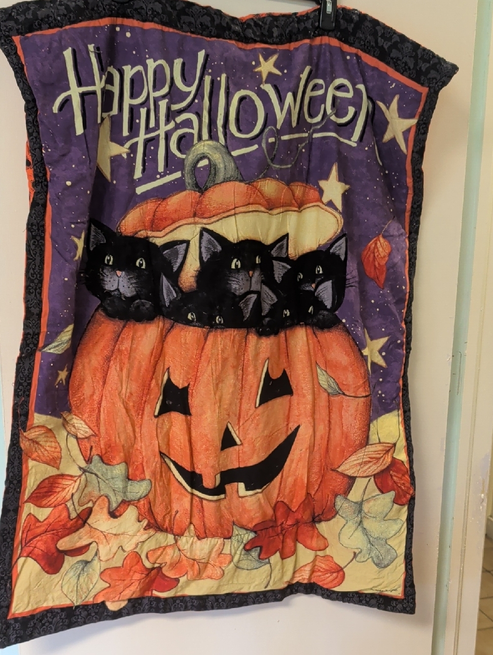 Halloween Pumpkin & Black Cat Quilt